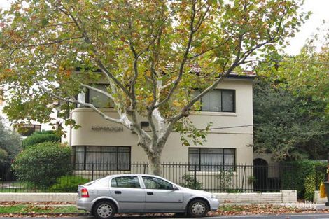 3/360 Barkly St, Elwood, VIC 3184