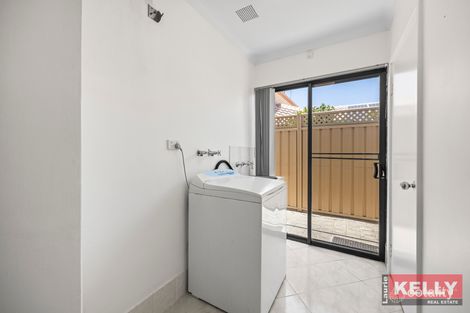 Property photo of 44 McGuigan Circle Redcliffe WA 6104