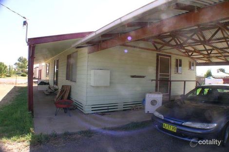 18-20 Conapaira St, Whitton, NSW 2705