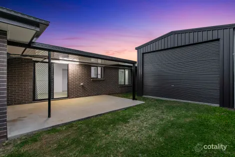 Property photo of 24 Larissa Way Urangan QLD 4655