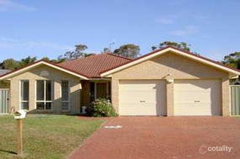 Property photo of 8 Devoy Place Black Head NSW 2430