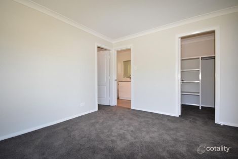Property photo of 6 Haywood Drive Orange NSW 2800
