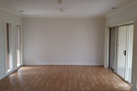 Property photo of 2/8 Wilgah Street Thomastown VIC 3074