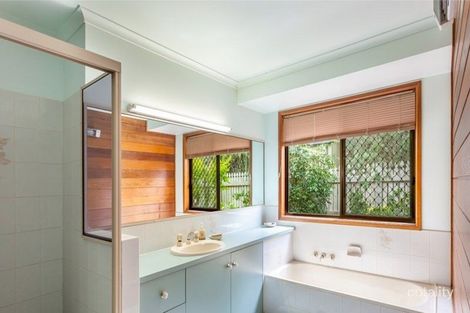 Property photo of 20 Wiemers Crescent Centenary Heights QLD 4350