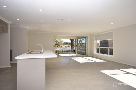Property photo of 6 Haywood Drive Orange NSW 2800