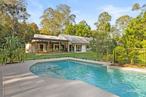 Property photo of 6 Mary Orr Court Camp Mountain QLD 4520