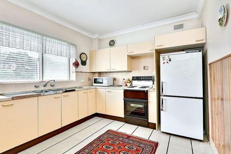 8/30-32 Park Ave, Burwood, NSW 2134