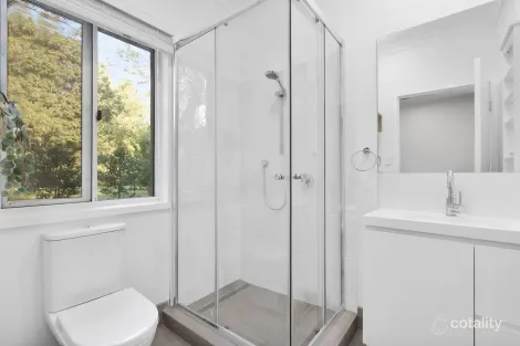 Property photo of 6 Mary Orr Court Camp Mountain QLD 4520