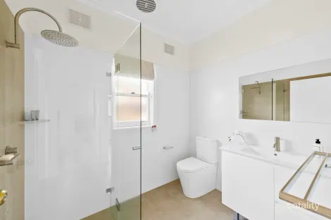 Property photo of 61 Essilia Street Collaroy Plateau NSW 2097