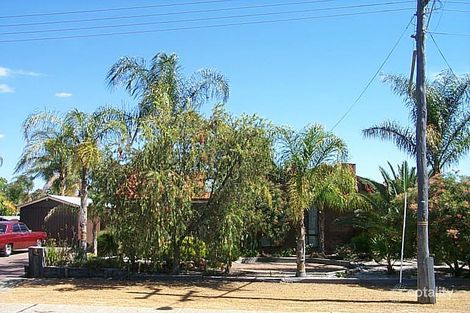 8 Tewson Rd, Camillo, WA 6111