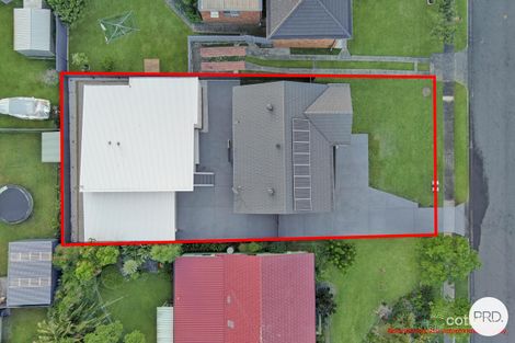 Property photo of 26 Kurrawa Crescent Koonawarra NSW 2530