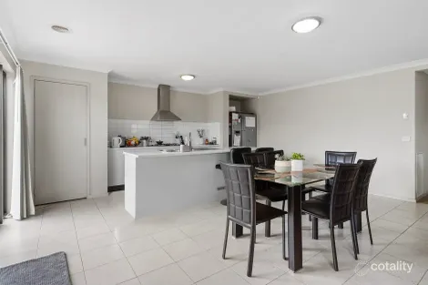 Property photo of 3 Heston Street Brookfield VIC 3338