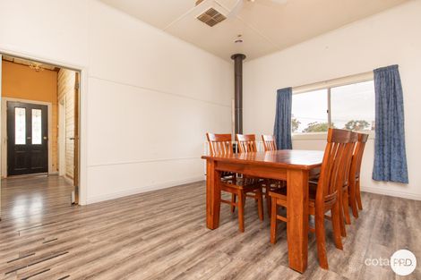 Property photo of 7 Latrobe Avenue Red Cliffs VIC 3496