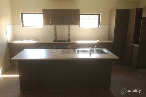 Property photo of 14 Totley Chase Trinity Park QLD 4879