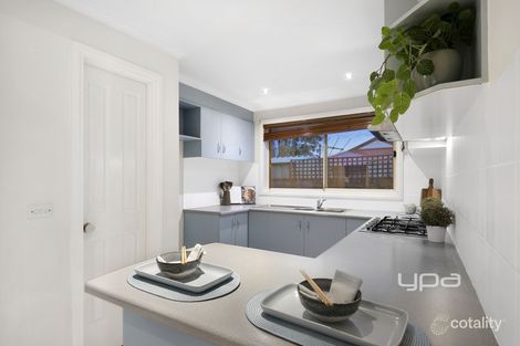 Property photo of 2 Hobson Court Sunbury VIC 3429