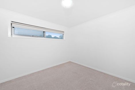 Property photo of 25 Red Gum Crescent Mount Barker SA 5251