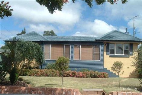 279 West St, Harristown, QLD 4350