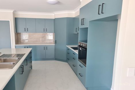 Property photo of 7 Cardamon Avenue Nikenbah QLD 4655