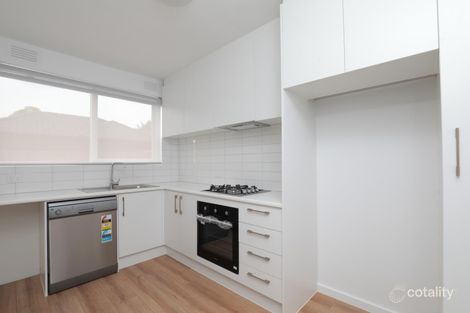 Property photo of 4/27 Lillimur Road Ormond VIC 3204