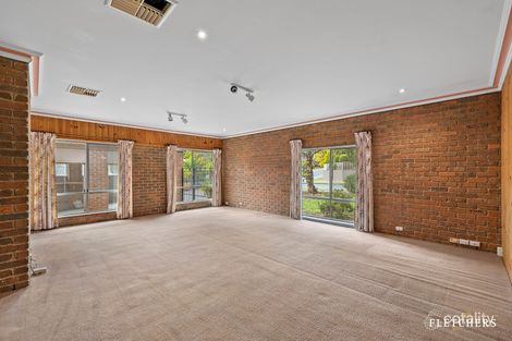 Property photo of 8 Greenbank Drive Mooroolbark VIC 3138