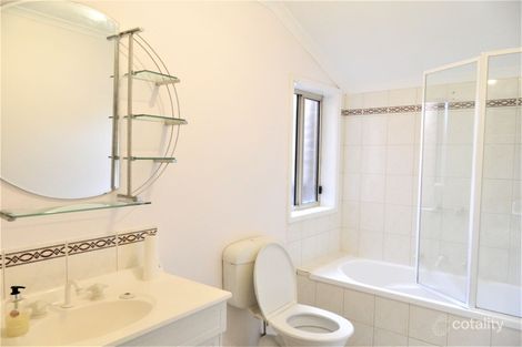 Property photo of 4B Lomond Court Werribee VIC 3030