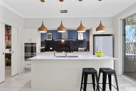 Property photo of 8 Moreton Avenue Wynnum QLD 4178