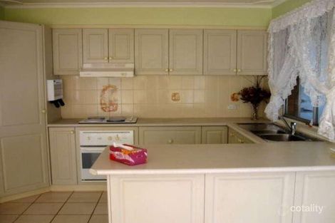 Property photo of 41 Akuna Avenue Bradbury NSW 2560