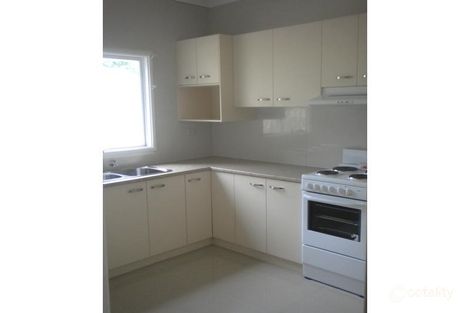 2 Elm Pl, Constitution Hill, NSW 2145