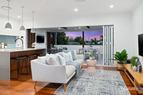 27 Main Ave, Wilston, QLD 4051