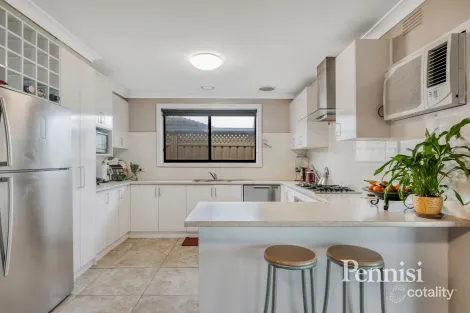 Property photo of 2 Collinson Street Keilor Park VIC 3042