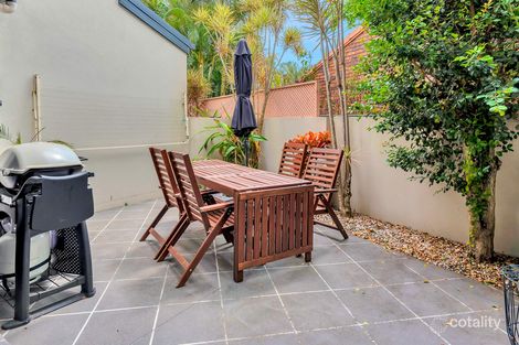 Property photo of 1/35 Runaway Bay Avenue Runaway Bay QLD 4216