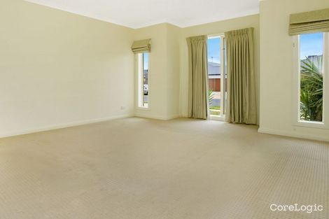 Property photo of 43 Nossal Drive Point Cook VIC 3030