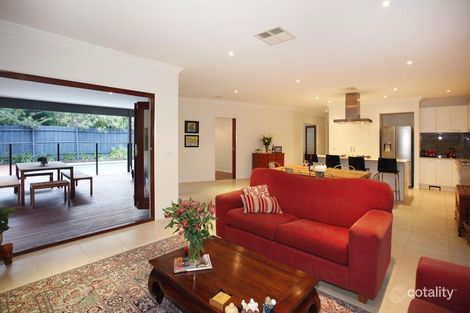 Property photo of 14 Elgin Street Berwick VIC 3806