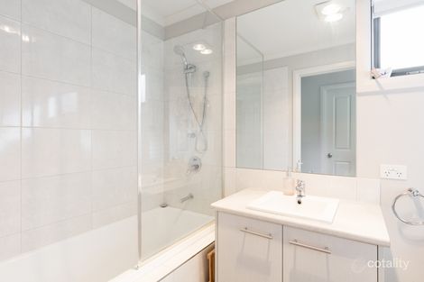 Property photo of 16 Ron Court Canadian VIC 3350