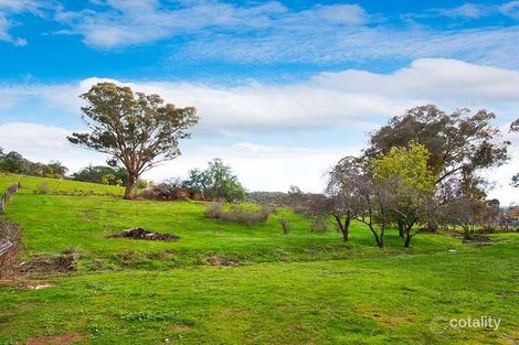 3 Monks Hill Rd, Chewton, VIC 3451