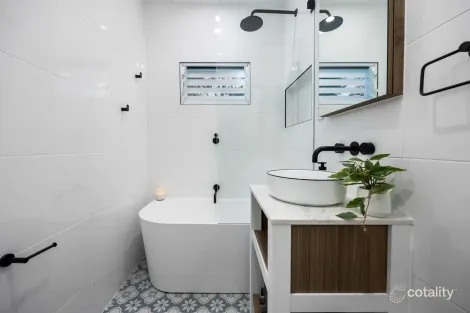 Property photo of 12 Garden Grove Parade Adamstown Heights NSW 2289