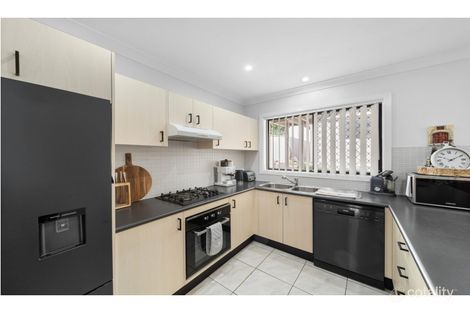 Property photo of 24 Wingate Avenue West Hoxton NSW 2171