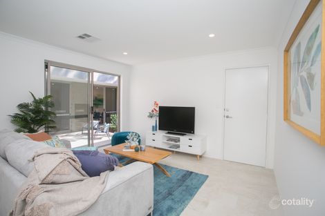 Property photo of 31A Snook Crescent Hilton WA 6163