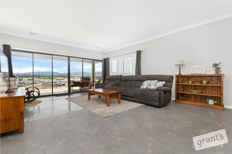 Property photo of 22 Skyline Drive Officer VIC 3809