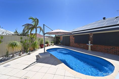 Property photo of 3 Altona Place Carramar WA 6031