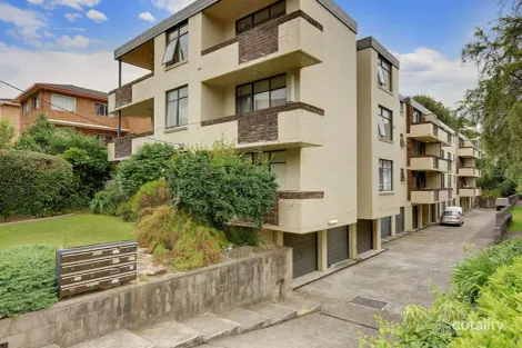 Property photo of 9/15 Edgeworth David Avenue Hornsby NSW 2077
