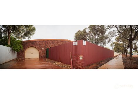 106 Moran St, Victory Heights, WA 6432