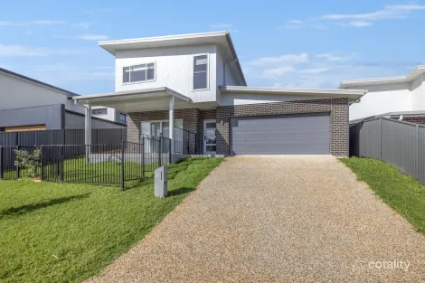 13 Nevis St, Lake Cathie, NSW 2445