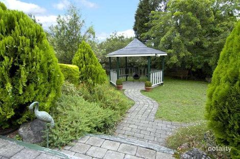 Property photo of 18 Candlebark Close Diamond Creek VIC 3089