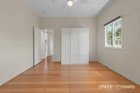 Property photo of 151 Evelyn Street Grange QLD 4051