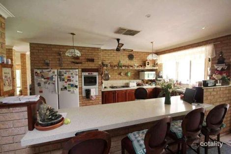Property photo of 16 Murnane Crescent Stratham WA 6237