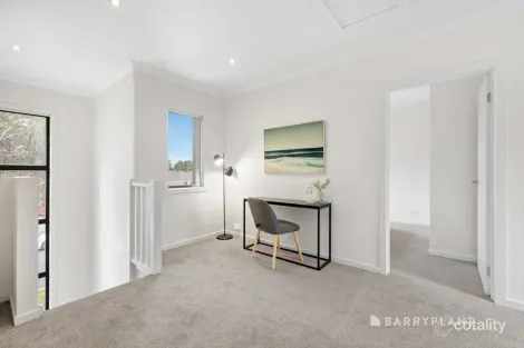 Property photo of 17A Methven Avenue South Morang VIC 3752