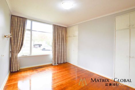 Property photo of 8 Hadley Court Glen Iris VIC 3146