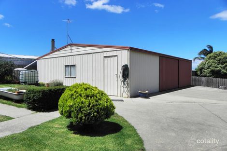 Property photo of 138 Thorpes Lane Lakes Entrance VIC 3909