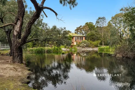 191-195 Belgrave-Hallam Rd, Narre Warren North, VIC 3804